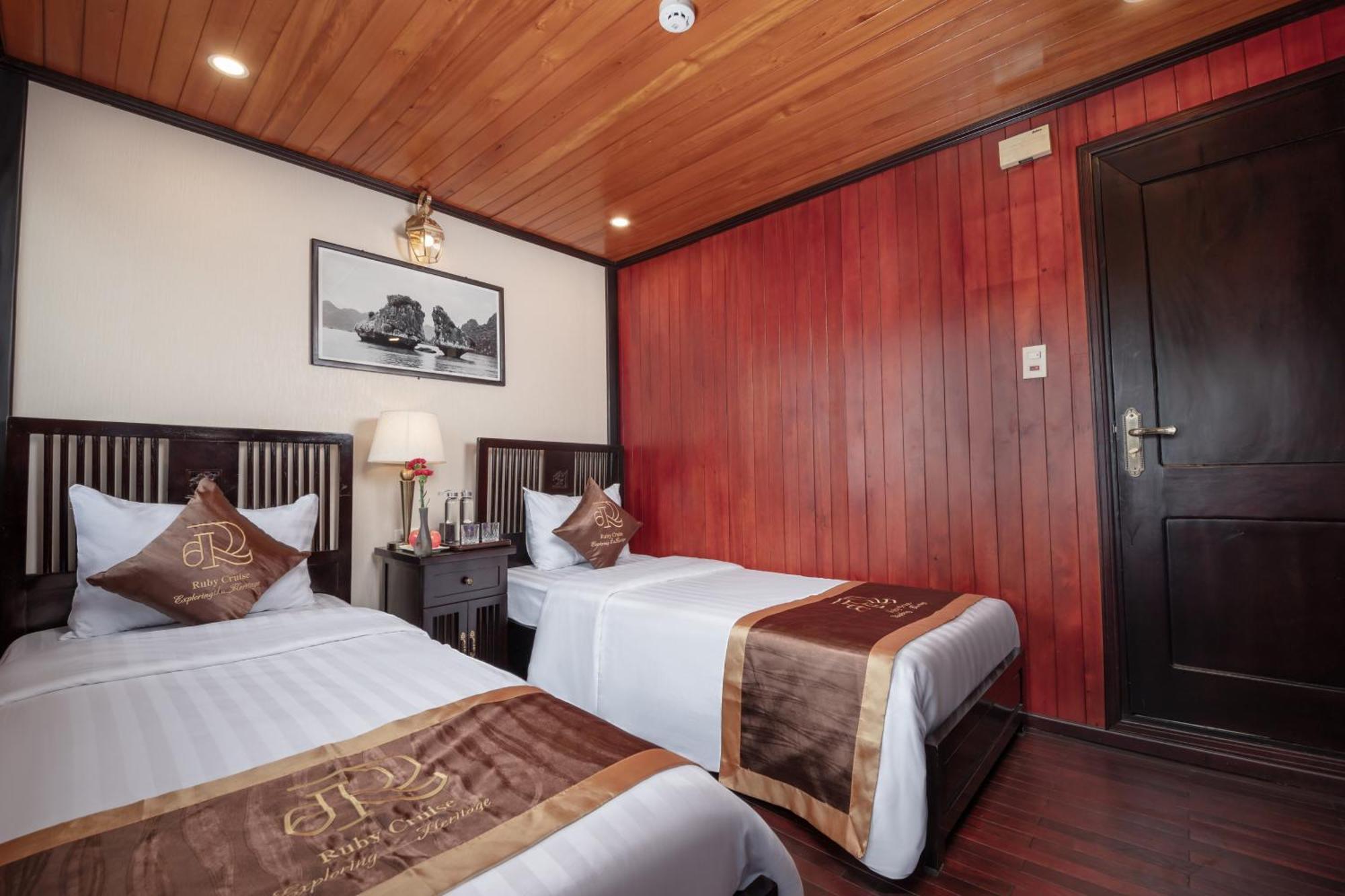 Ruby Cruise Hotel Ha Long Exterior foto