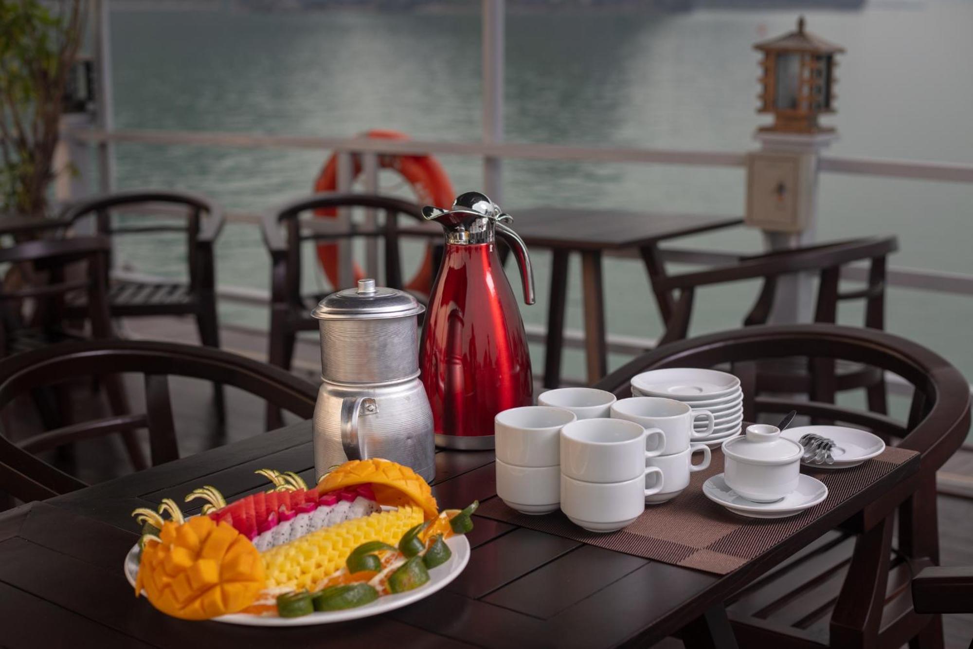 Ruby Cruise Hotel Ha Long Exterior foto